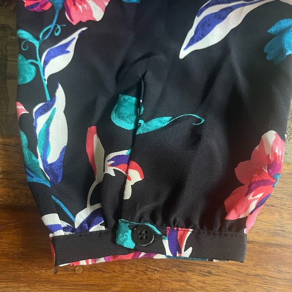 Yumi Kim wrap blouse EUC - Picture 4 of 4